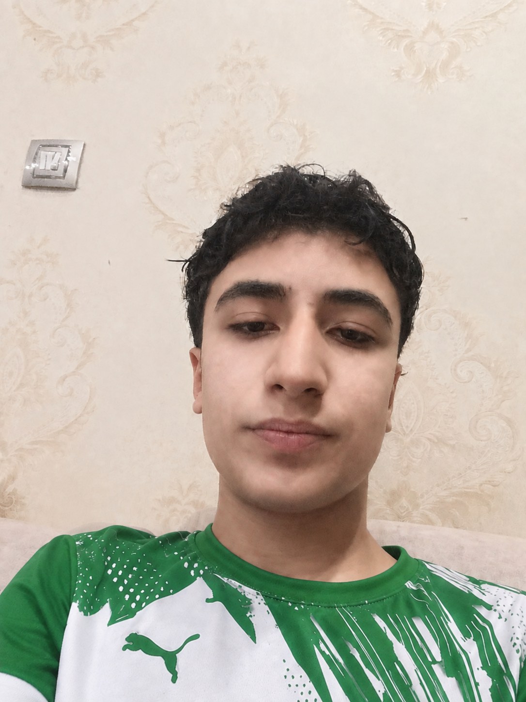 آرمین فرهنگ دوست